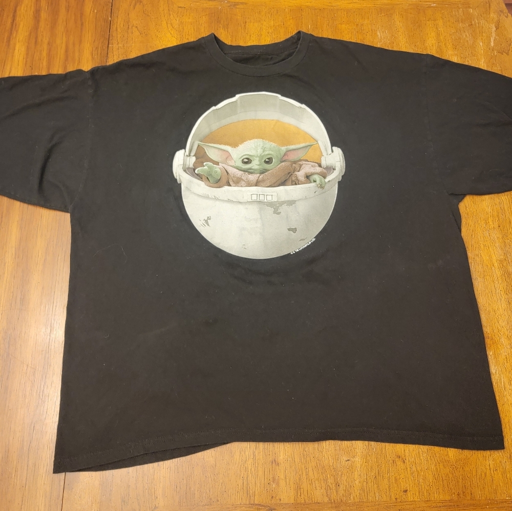 Disney Star Wars Mandalorian Baby Yoda T-Shirt - Size XX-Large